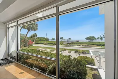 1405 N Bayshore Drive, Safety Harbor, FL 34695 - Photo 15