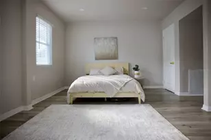 4580 16th St N, Saint Petersburg, FL 33703 - Photo 9
