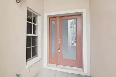 300 Valencia Circle, Saint Petersburg, FL 33716 - Photo 5