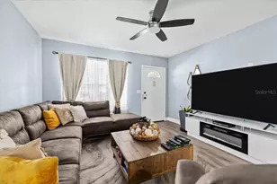 8730 Cobbler Pl, Tampa, FL 33615 - Photo 9