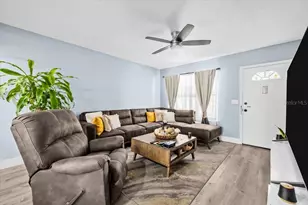 8730 Cobbler Pl, Tampa, FL 33615 - Photo 7