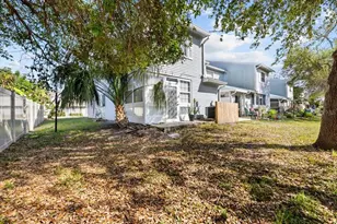 8730 Cobbler Pl, Tampa, FL 33615 - Photo 33