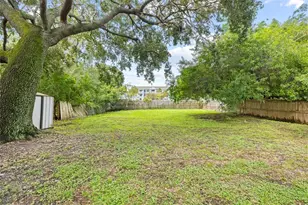 6327 S Renellie Ct, Tampa, FL 33616 - Photo 37