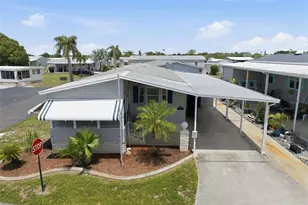 6907 Americana Dr NE, Saint Petersburg, FL 33702 - Photo 1