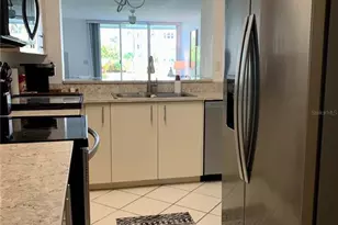 6061 Bahia Del Mar Cir, Saint Petersburg, FL 33715 - Photo 7