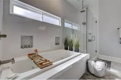 1024 16th Avenue N, Saint Petersburg, FL 33704 - Photo 25