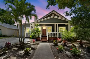 1024 16th Ave N, Saint Petersburg, FL 33704 - Photo 1