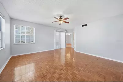 6826 Stones Throw Circle N #11206, Saint Petersburg, FL 33710 - Photo 19