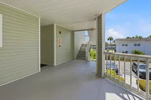 6826 Stonesthrow Cir N, Saint Petersburg, FL 33710 - Photo 25