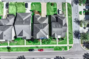 14110 Barrington Stowers Dr, Lithia, FL 33547 - Photo 79