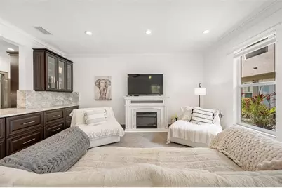 237 7th Avenue N #2, Saint Petersburg, FL 33701 - Photo 11