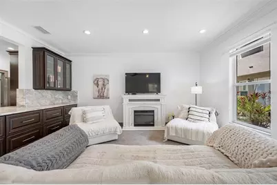 237 7th Avenue N #2, Saint Petersburg, FL 33701 - Photo 13