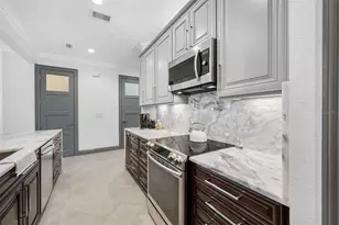 237 7th Ave N, Saint Petersburg, FL 33701 - Photo 11