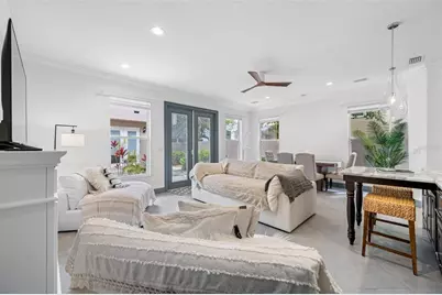 237 7th Avenue N #2, Saint Petersburg, FL 33701 - Photo 17