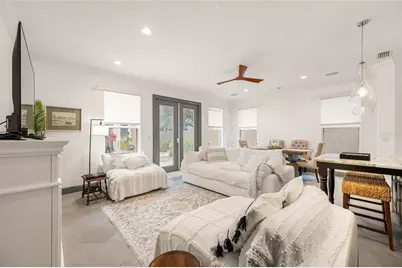 237 7th Avenue N #2, Saint Petersburg, FL 33701 - Photo 9