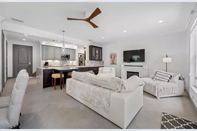 237 7th Avenue N #2, Saint Petersburg, FL 33701 - Photo 15