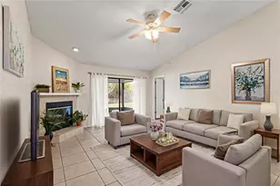 1637 Elk Spring Dr, Brandon, FL 33511 - Photo 11