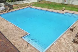 1637 Elk Spring Dr, Brandon, FL 33511 - Photo 3