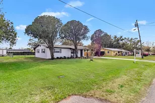 37136 Mandarin Ave, Zephyrhills, FL 33541 - Photo 31