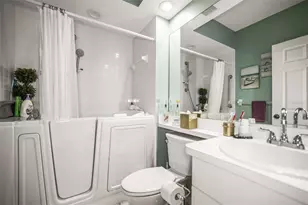 6399 Shoreline Dr, Saint Petersburg, FL 33708 - Photo 23