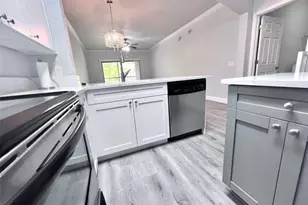 2250 Portofino Pl, Palm Harbor, FL 34683 - Photo 31