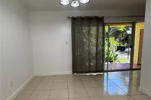 7522 Gallineta Ct, Tampa, FL 33615 - Photo 11