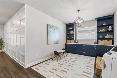 4911 Lakeshore Oaks Court, Tampa, FL 33624 - Photo 9