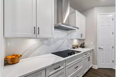 4911 Lakeshore Oaks Court, Tampa, FL 33624 - Photo 19