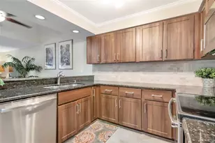 2983 W Knights Ave, Tampa, FL 33611 - Photo 35