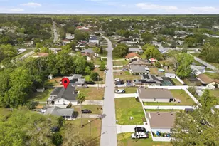 11210 Mercedes St, Spring Hill, FL 34609 - Photo 13