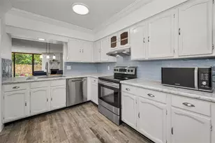 1111 N Bayshore Blvd, Clearwater, FL 33759 - Photo 9