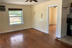 61 81st Ave, Treasure Island, FL 33706 - Photo 11