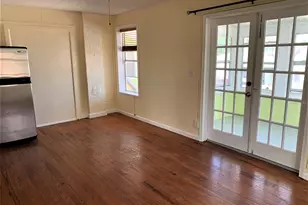 61 81st Ave, Treasure Island, FL 33706 - Photo 9