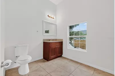 105 W Columbus Drive, Tampa, FL 33602 - Photo 7