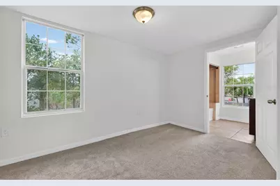 105 W Columbus Drive, Tampa, FL 33602 - Photo 17