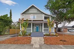 105 W Columbus Dr, Tampa, FL 33602 - Photo 1