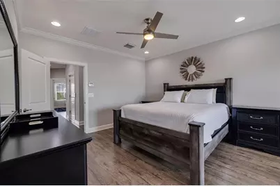 6064 Moorings Drive S, Saint Petersburg, FL 33712 - Photo 19