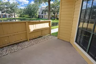 8629 Fancy Finch Dr, Tampa, FL 33614 - Photo 39