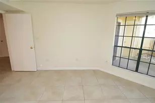 8629 Fancy Finch Dr, Tampa, FL 33614 - Photo 37