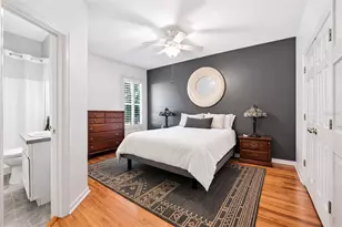 1605 Hidden Meadow Ct, Valrico, FL 33594 - Photo 9