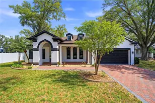 1605 Hidden Meadow Ct, Valrico, FL 33594 - Photo 1