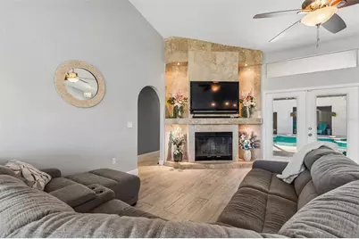 2900 Lake Saxon Drive, Land O Lakes, FL 34639 - Photo 17