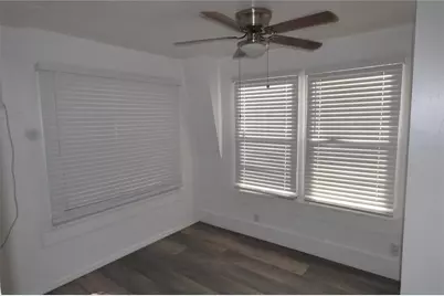 6905 3rd Street N, Saint Petersburg, FL 33702 - Photo 5