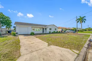 7930 Causeway Blvd S, Saint Petersburg, FL 33707 - Photo 51