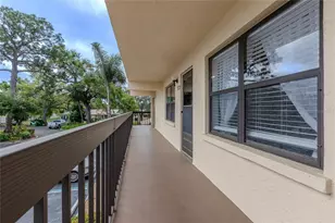 305 30th Ave W, Bradenton, FL 34205 - Photo 3