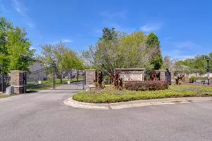 871 Vino Verde Cir, Brandon, FL 33511 - Photo 39
