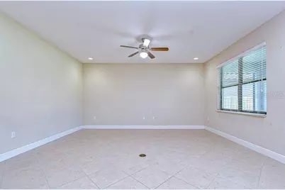 871 Vino Verde Circle, Brandon, FL 33511 - Photo 11