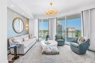 180 Beach Dr NE, Saint Petersburg, FL 33701 - Photo 9