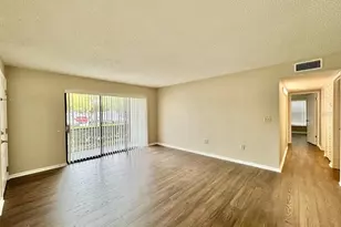 3323 Crystal Ct E, Palm Harbor, FL 34685 - Photo 7