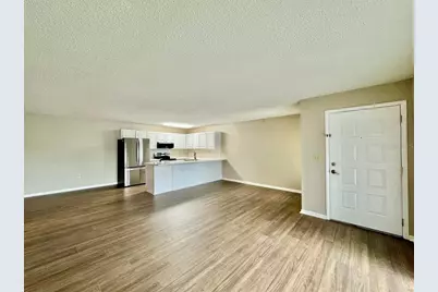 3323 Crystal Court E #A, Palm Harbor, FL 34685 - Photo 5